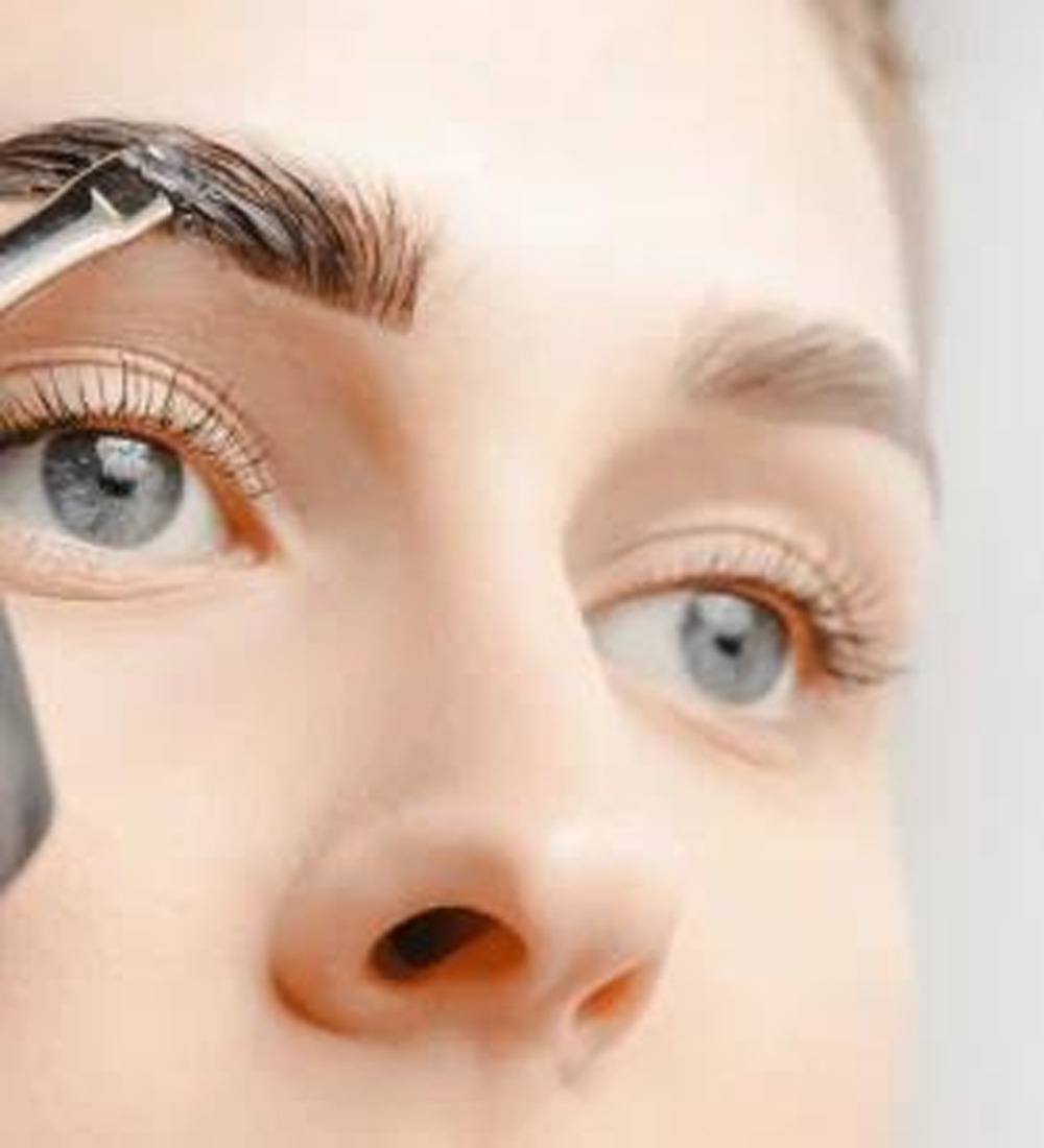 eyebrow eyelash tint and lift one